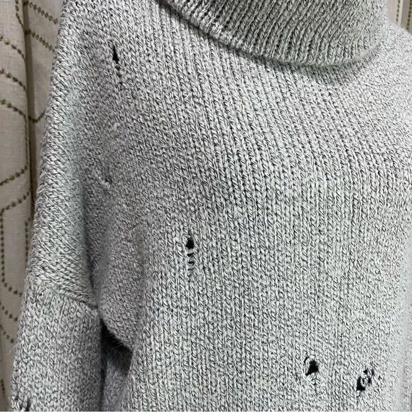 Vintage Havana Distressed Sweater Size S - Picture 4 of 6